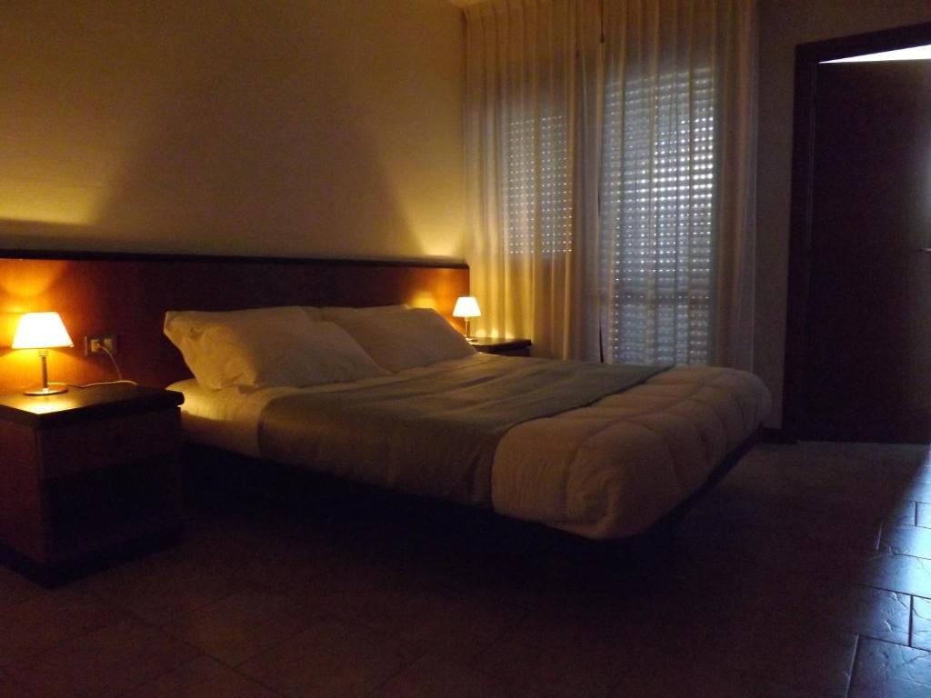 Rta Le Corti Hotel Grosseto Room photo